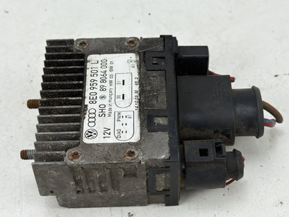 2004-2009 Audi A4 S4 Radiator Fan Control Module 8E0959501L OEM