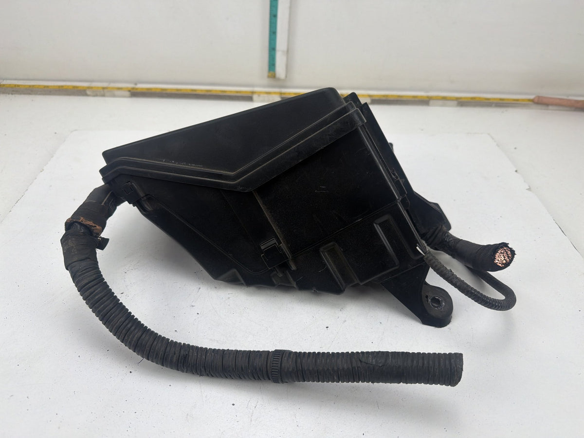 2006-2013 Lexus IS250 Engine Fuse Relay Box Junction Module 89211-53010 OEM