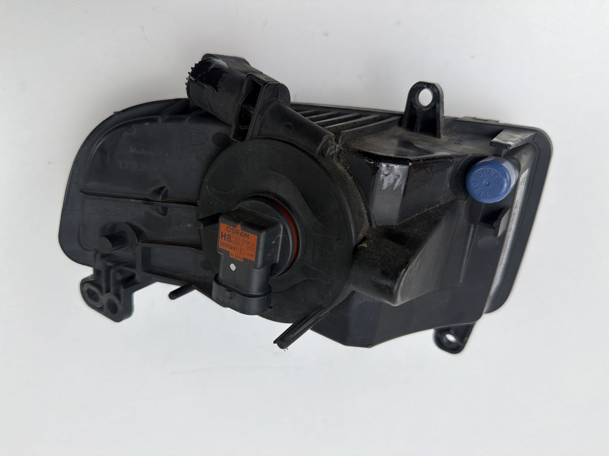 2013-2016 Audi A4 Front Left Driver Side Halogen Fog Light 8K0941699C OEM