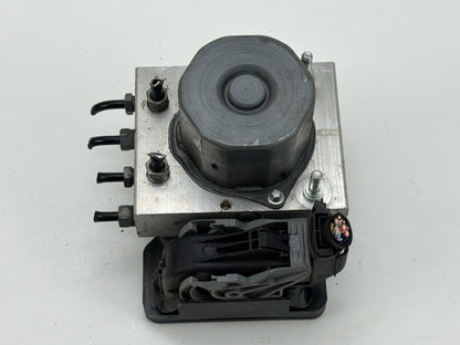 2014-2017 Maserati Ghibli ABS Pump Control Module & Modulator 670031589 OEM