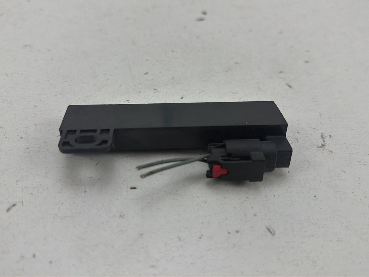 2014-2017 Maserati Ghibli Rear Passive Keyless Entry Antenna Module OEM
