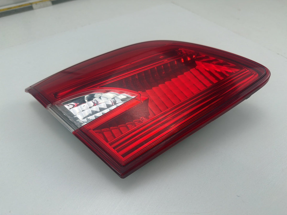 2016-2019 Nissan Sentra Rear Left Side Trunk Inner Tail Light 205.281-01 OEM