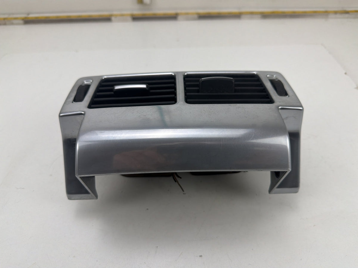 2010-2013 Land Rover Range Rover Rear Console Air Vent LRGJBD500220PUY OEM
