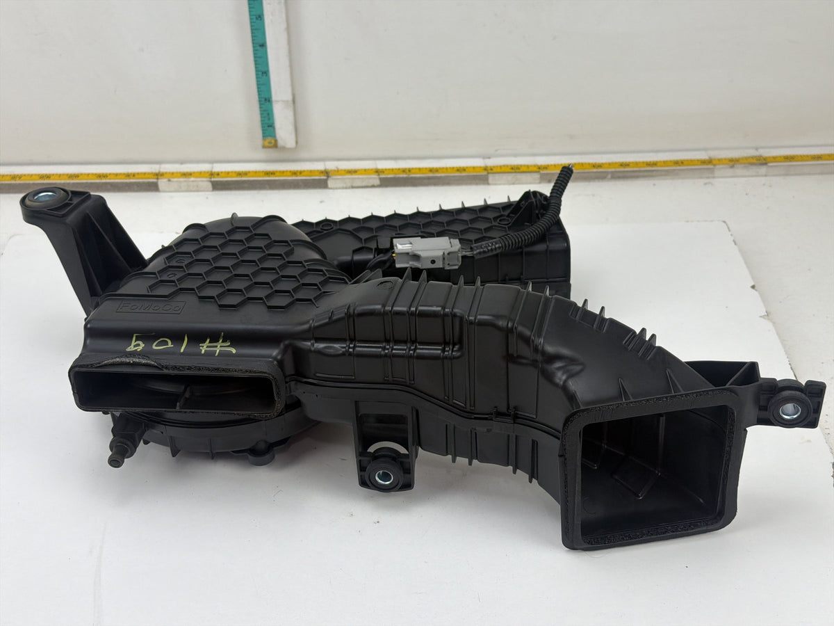 2013-2018 Ford C-Max - Hybrid Battery Cooling Fan Blower FM58-10C709-AB OEM