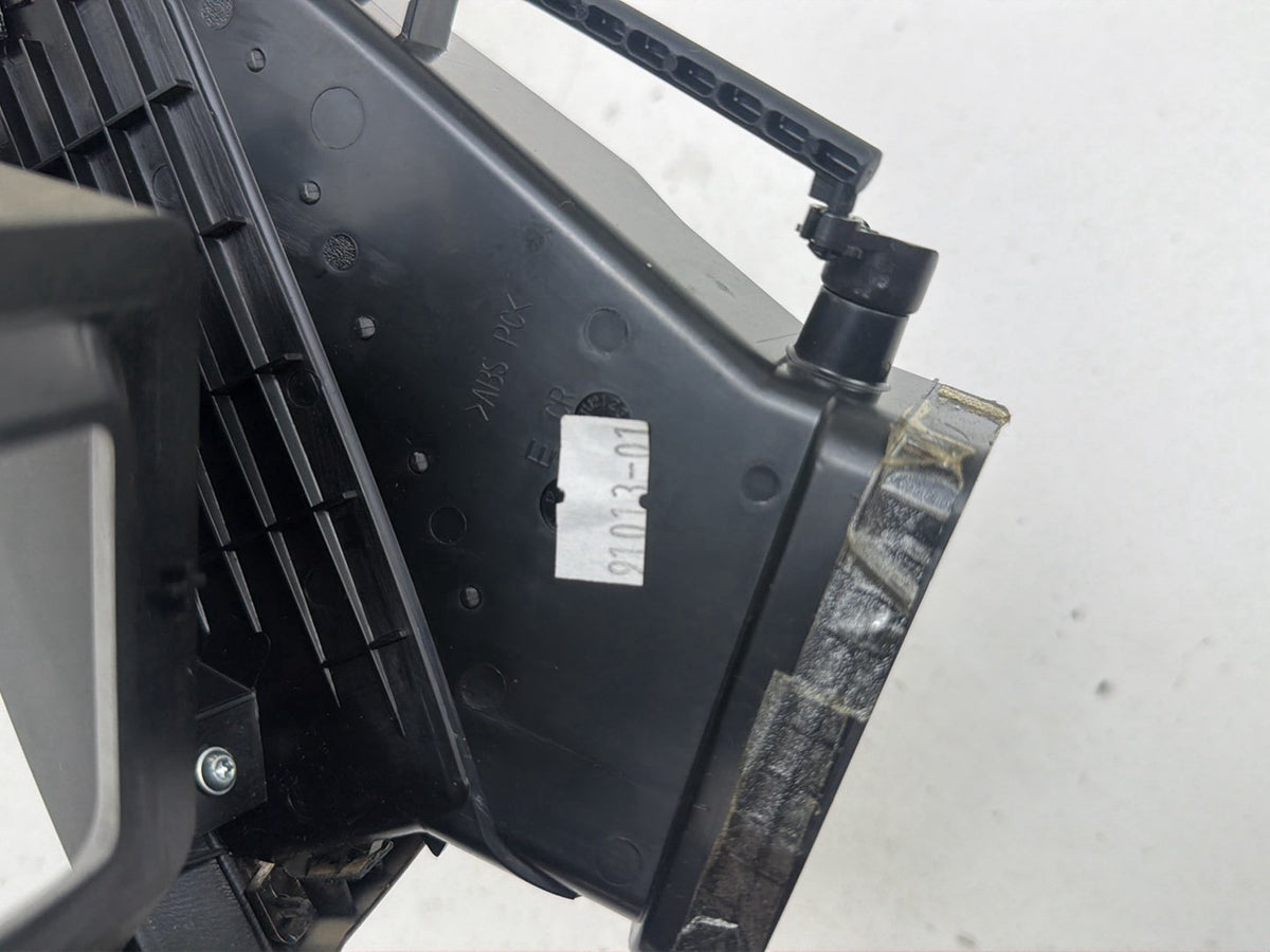 2010-2013 Buick LaCrosse Front Center Dash Air Vent Grille OEM