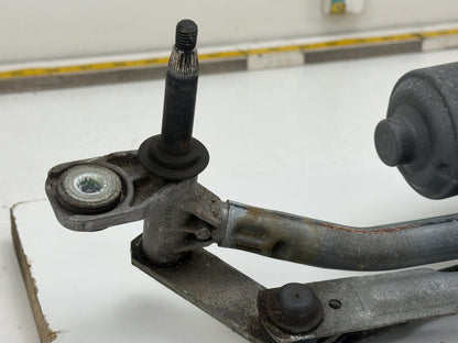 2009-2017 Audi Q5 Front Windshield Wiper Transmission Linkage w/ Motor OEM