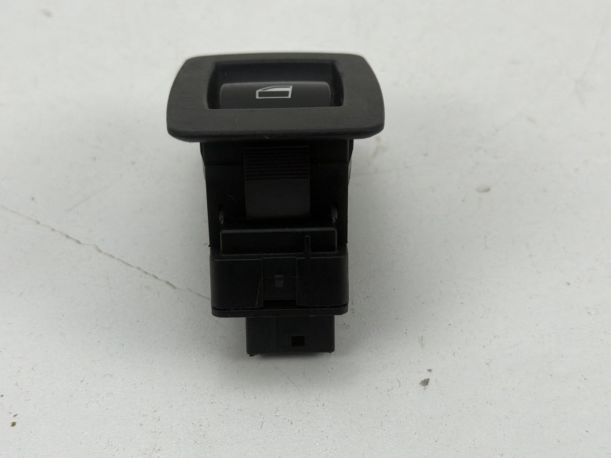 2007-2013 BMW X5 Rear Right Passenger Side Power Window Switch 6945874 OEM
