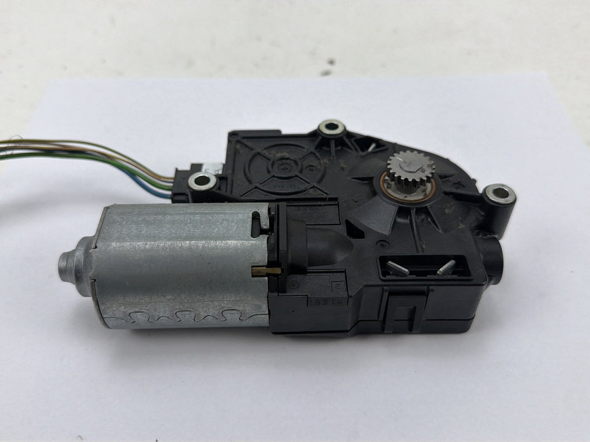 2013-2017 BMW X3 F25 Sunroof Moonroof Motor 1717822 C OEM