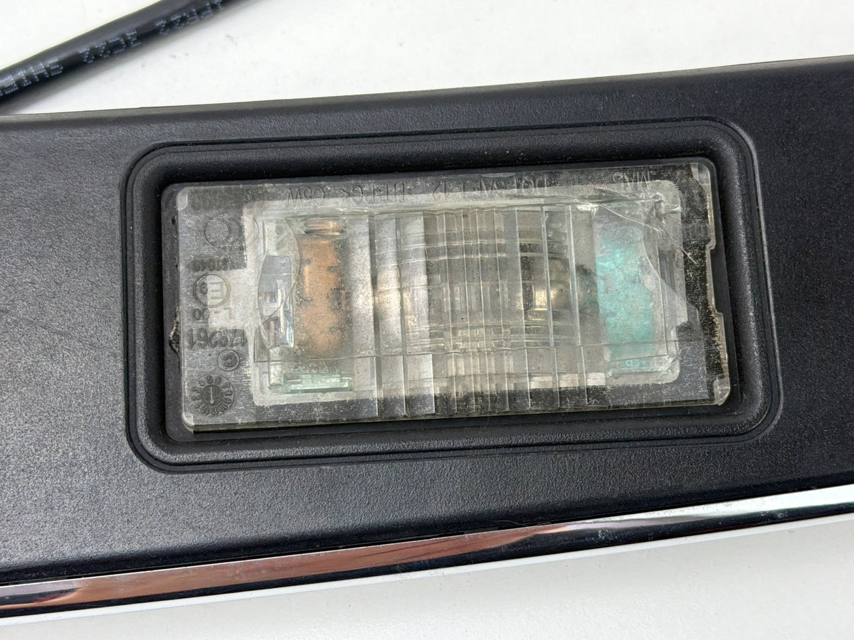 2014-2021 Maserati Quattroporte Rear Trunk Trim Panel Reverse Camera Light OEM