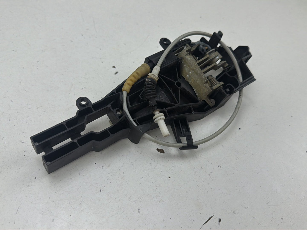 2007-2008 BMW E90/E91 328xi Rear Left Side Door Handle Carrier Bracket OEM
