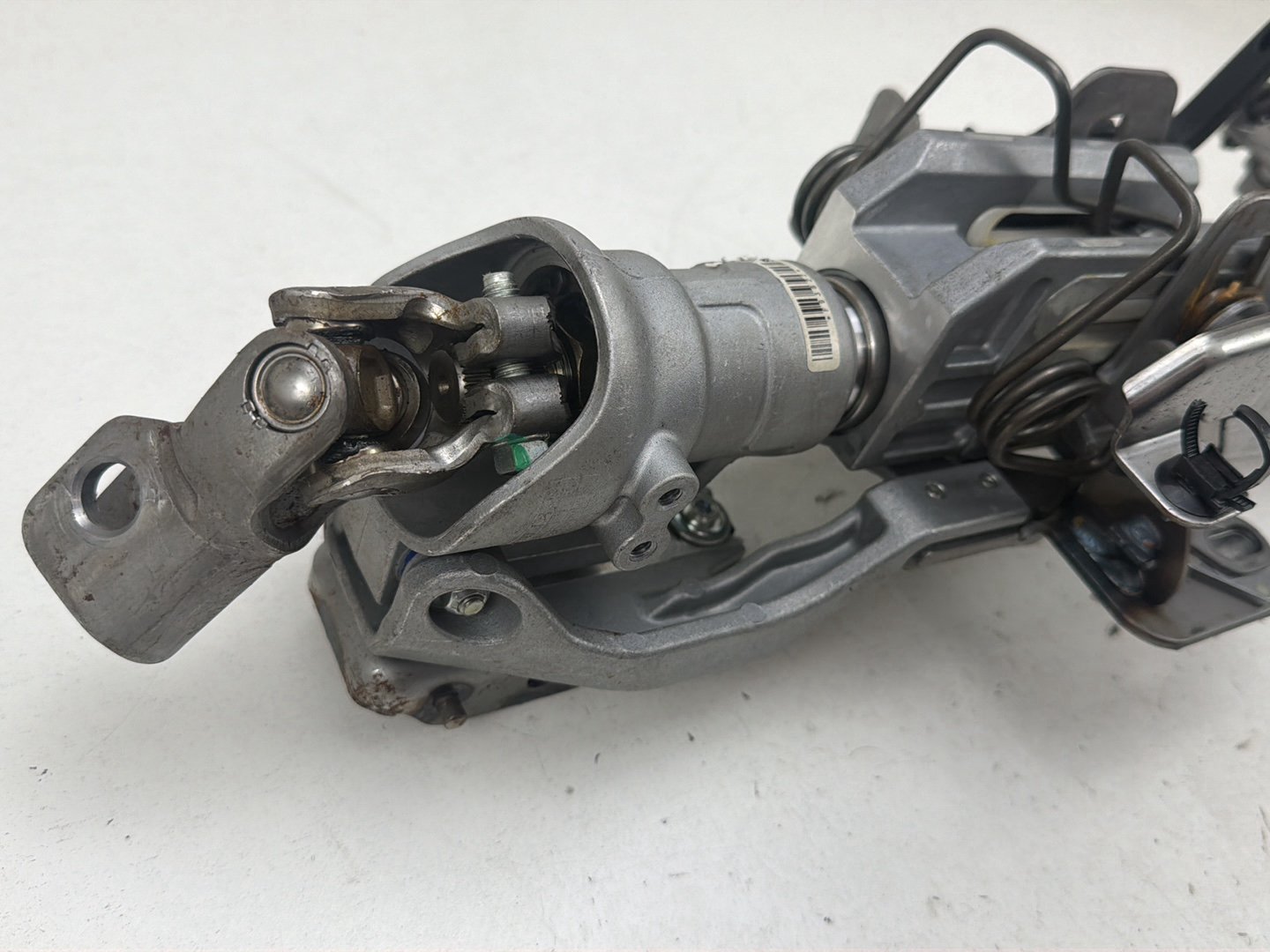 2014-2022 Infiniti Q50 Manual Tilt Steering Column Shaft Assembly OEM