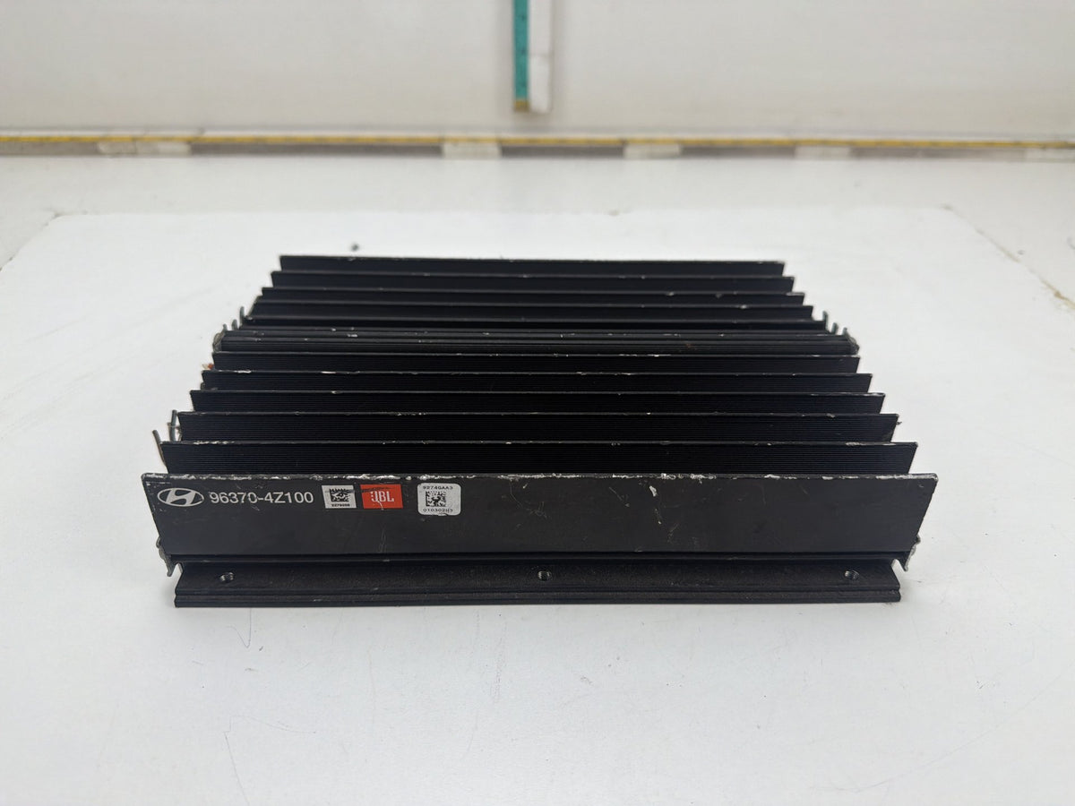 2013-2018 Hyundai Santa Fe Radio Audio Sound System Speaker Amplifier JBL OEM