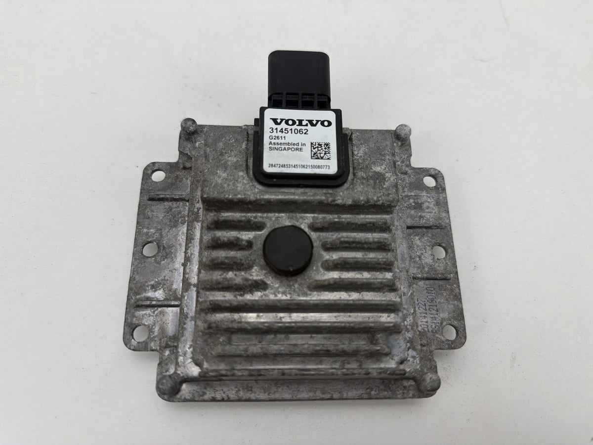 2013-2018 Volvo S60 - Blind Spot Radar Sensor Module Cover 31451062 OEM