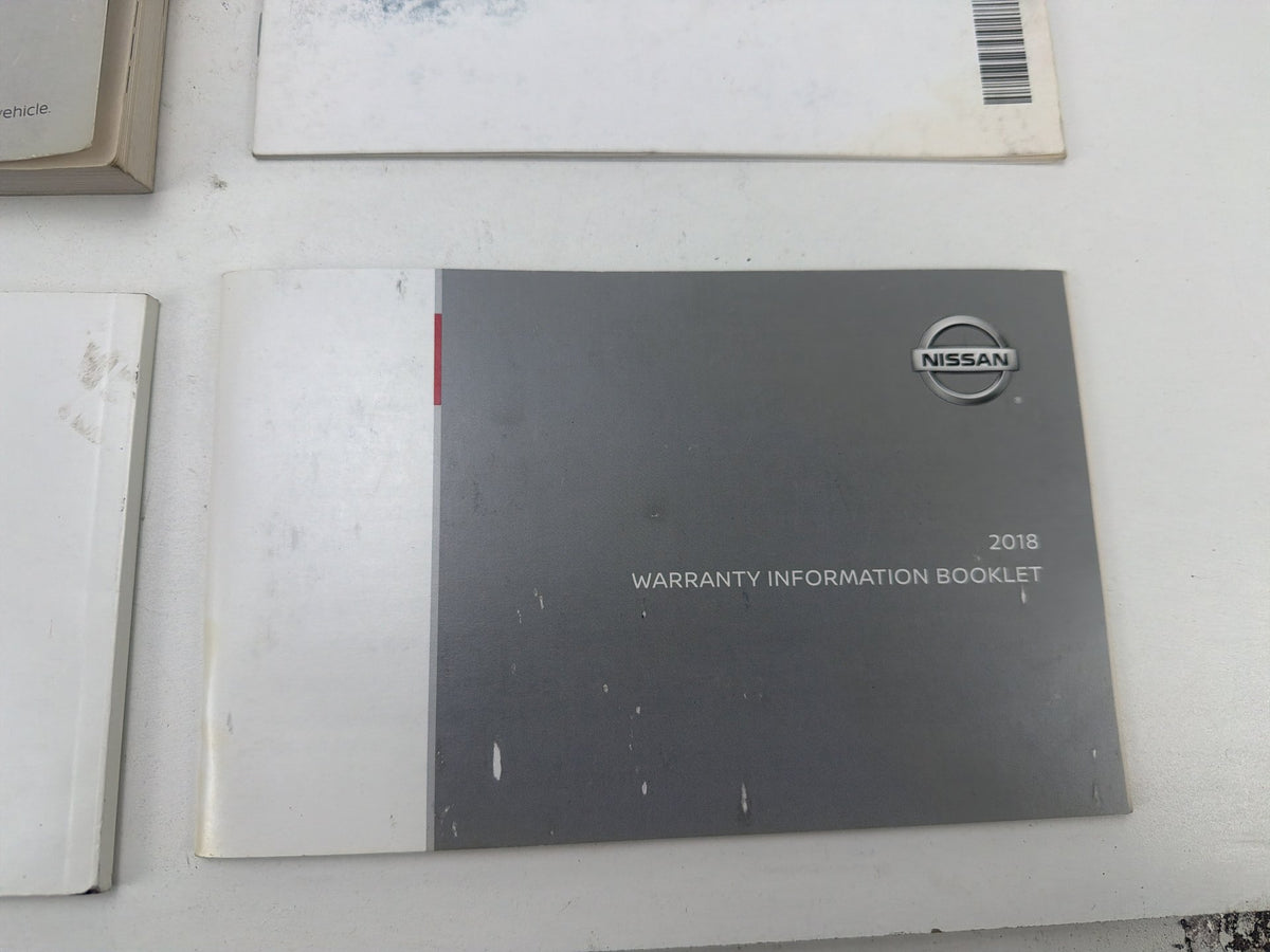 2018 Nissan Sentra Owner's Manual Guide Book Set w/ Case OEM