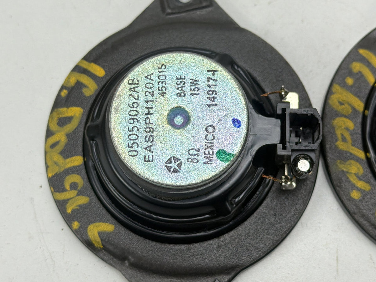 2011-2015 Chrysler 300 Dashboard Audio Sound Speaker Tweeter 05059062AB OEM