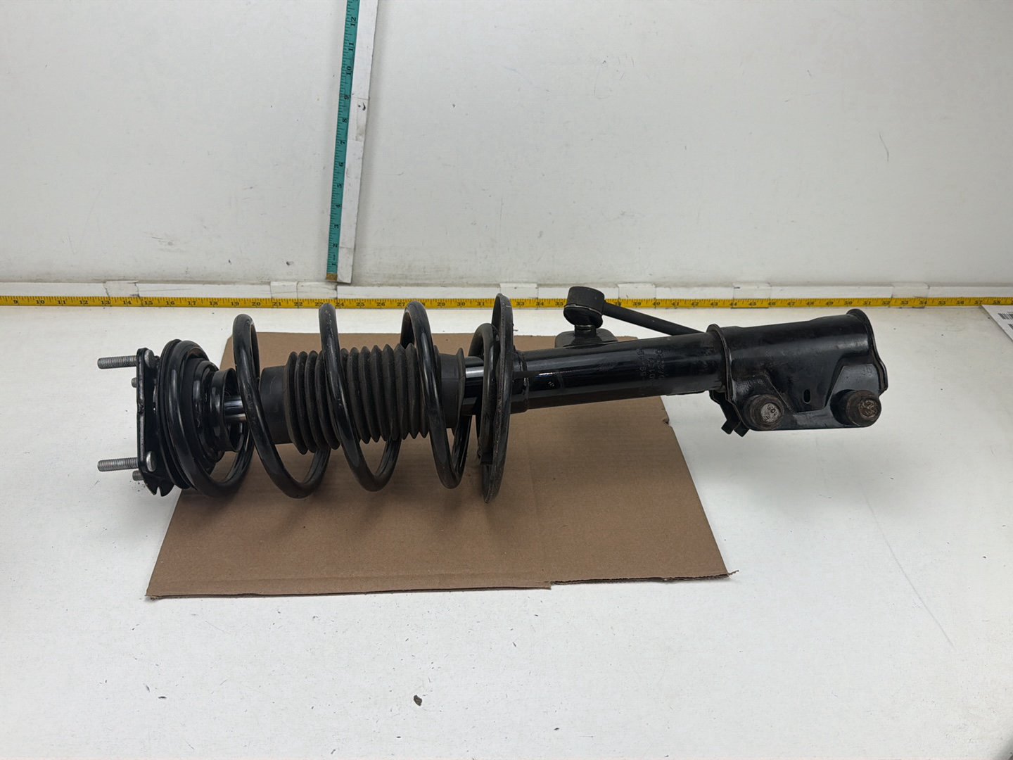 2011-2019 Ford Explorer Rear Right Passenger Side Complete Strut Assembly OEM