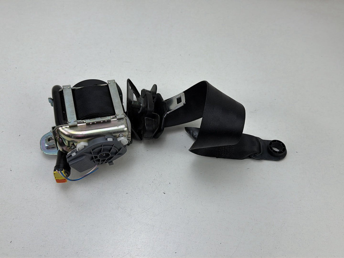 2011-2019 Jaguar XJ X351 Left Front Seat Belt Retractor Pretensioner 620408800 OEM