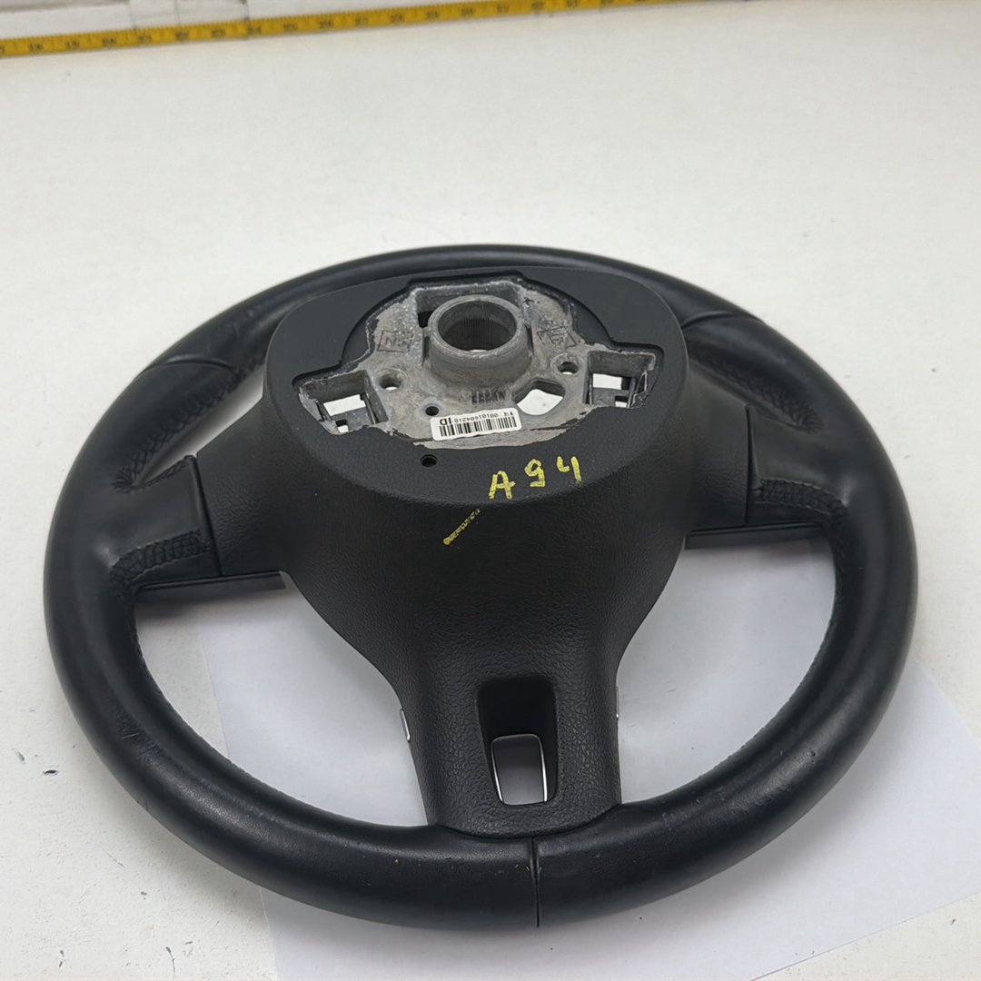 2012-2016 Volkswagen Passat Multifunction Steering Wheel Control Buttons OEM