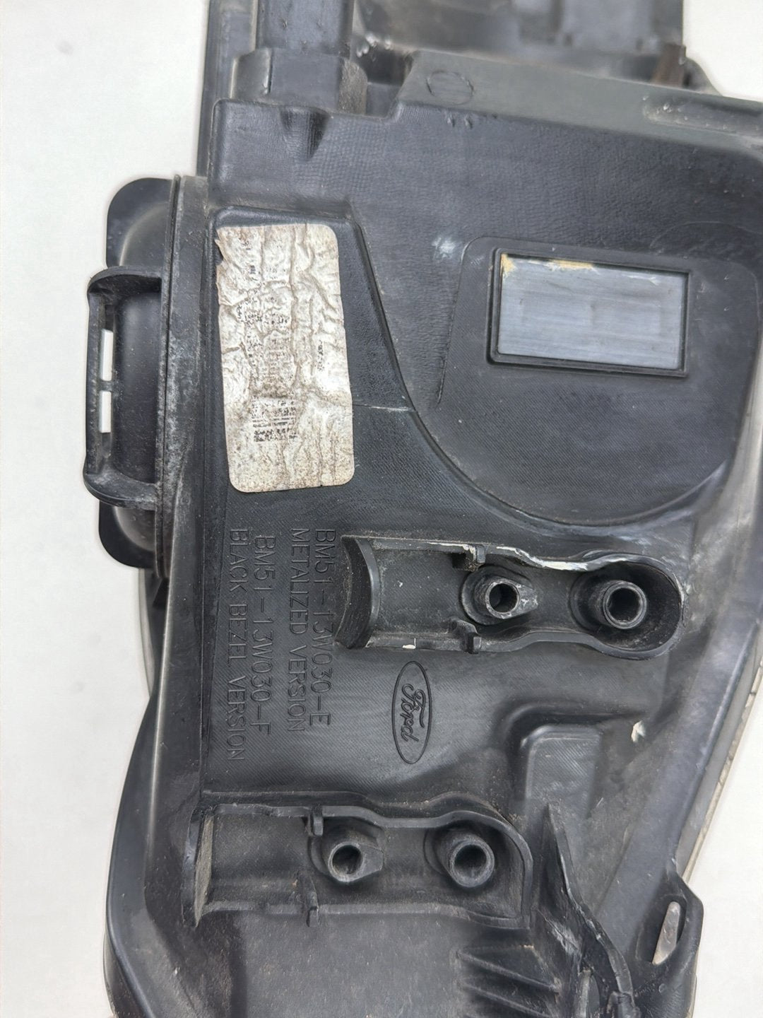 2012-2014 Ford Focus MK2-Front Left Driver Side Headlight BM51-13W030-E OEM
