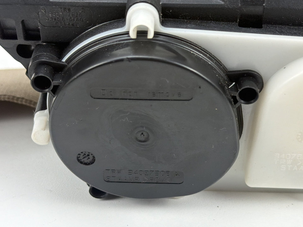2010-2013 Mercedes-Benz R350 Front Left Driver Side Seat Belt A2518603786 OEM