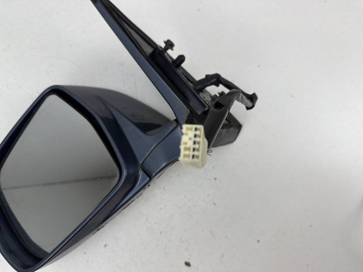 2001-2007 Toyota Highlander Front Left Driver Side View Door Mirror E4012142 OEM