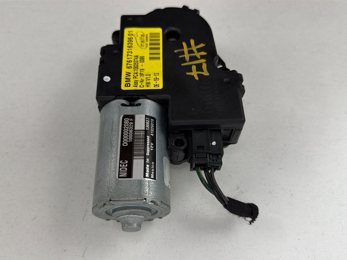 2012-2015 BMW X1 E84- Wiper Motor PN: 10025374A OEM