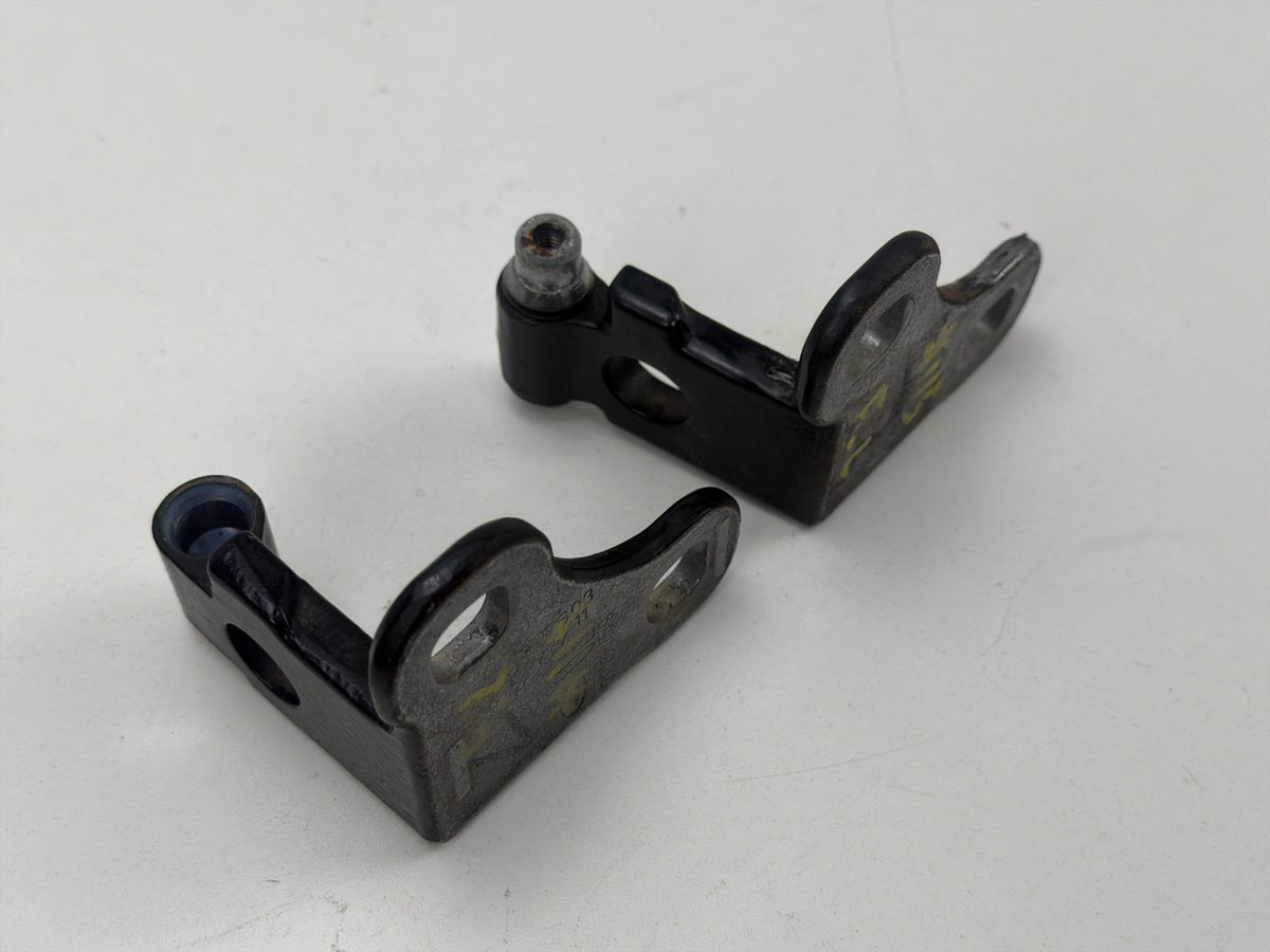 2010-2012 Land Rover Range Rover Front Left Side Upper Lower Door Hinge Set OEM