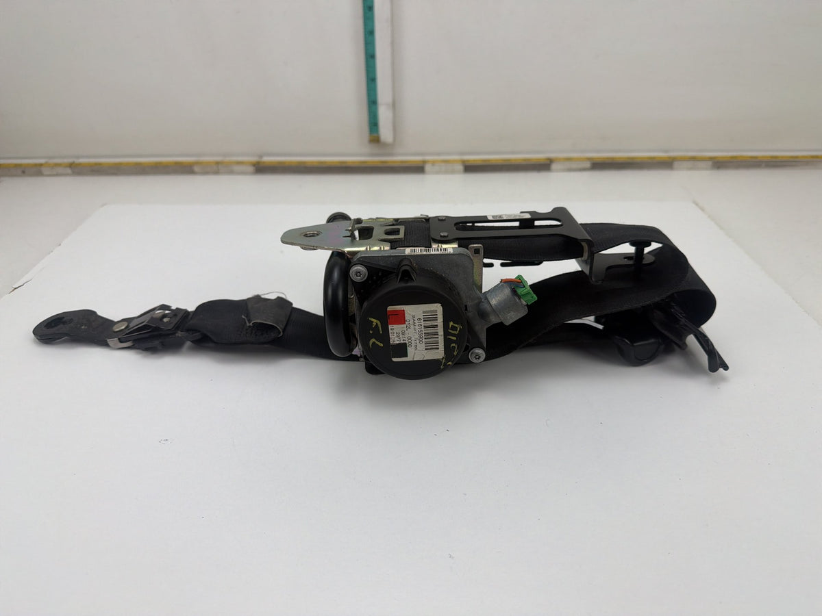 2011-2018 Volvo S60 Front Left Driver Side Seat Belt Retractor Pretensioner OEM
