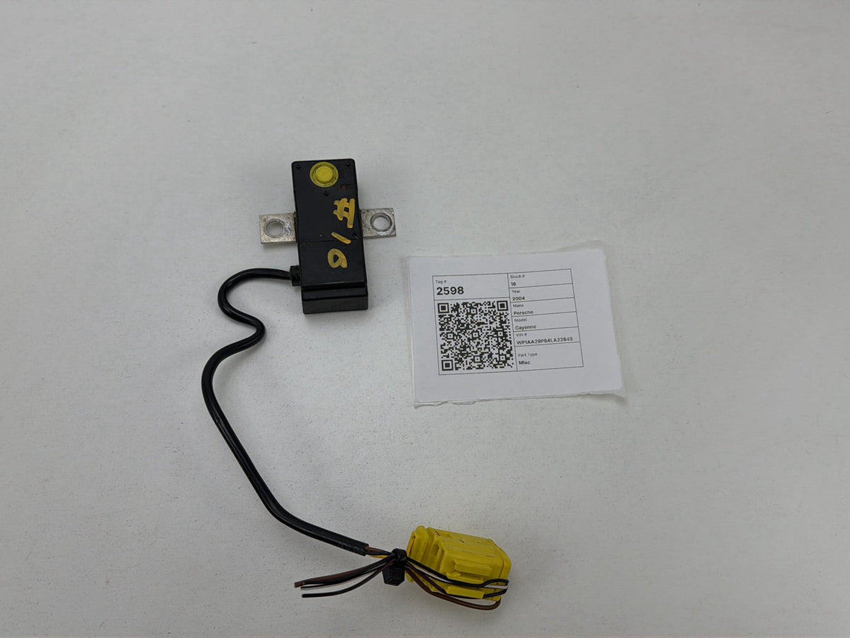 2003-2006 Porsche Cayenne Battery Protection Switch Relay Fuse Box 7L0915457 OEM