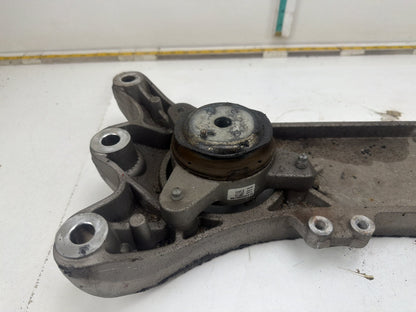 2014-2020 Maserati Quattroporte Engine Mount Support Bracket 670003632 OEM