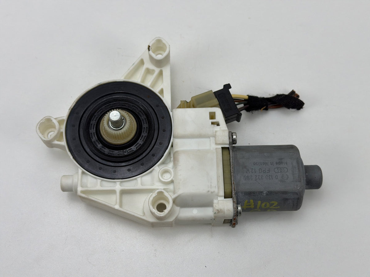 2006-2012 Mercedes-Benz R350 Rear Right Door Power Window Regulator Motor OEM