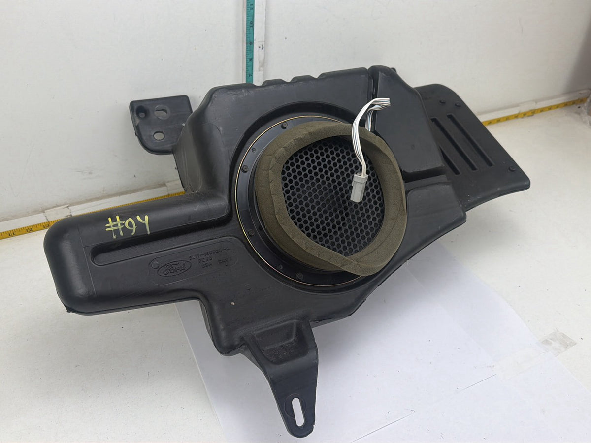 2003-2006 Lincoln Navigator Rear Subwoofer w/ Housing 2L1T-18C804-A OEM
