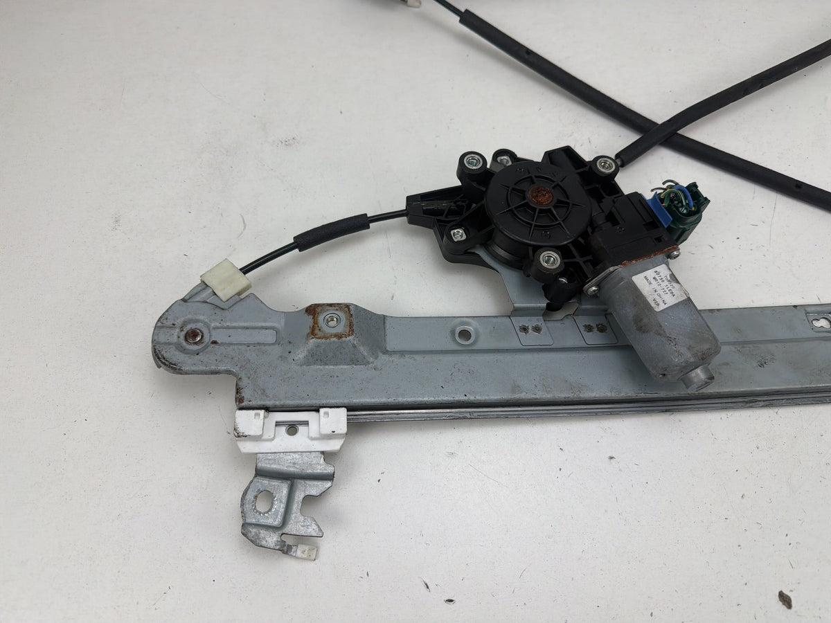 2011-2013 Infiniti QX56 Front Left Driver Side Window Regulator Motor OEM