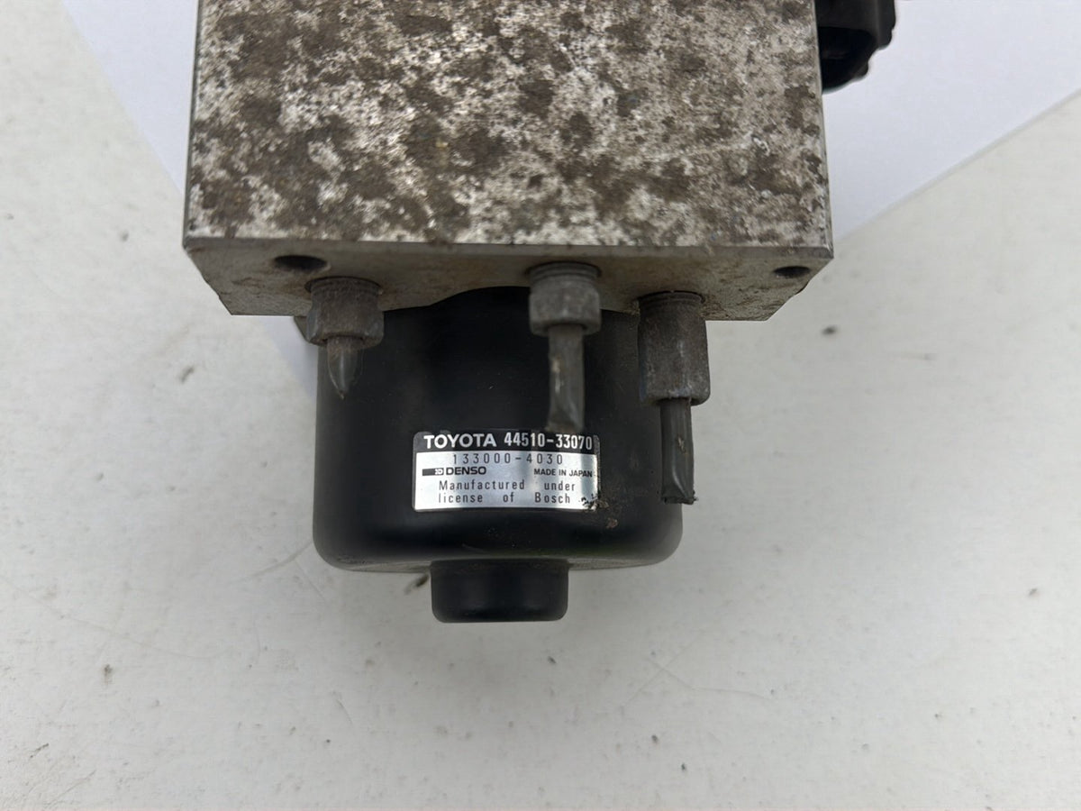 1997-2001 Toyota Camry Anti-Lock Brake ABS Pump Actuator Module 44510-33070 OEM