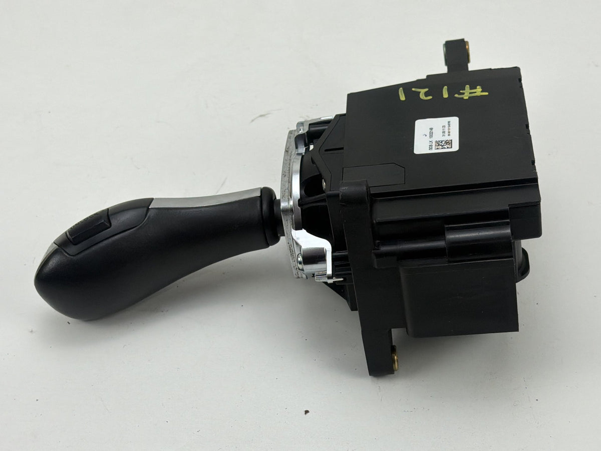 2010-2013 BMW X5 Automatic Transmission Gear Shifter Assembly 9228610 OEM