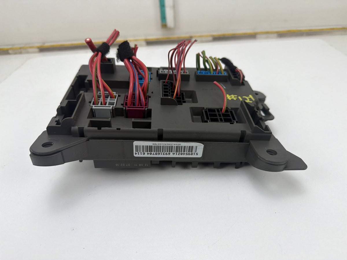 2007-2013 BMW X5 Rear Power Distribution Fuse Relay Box Module 518954021A OEM