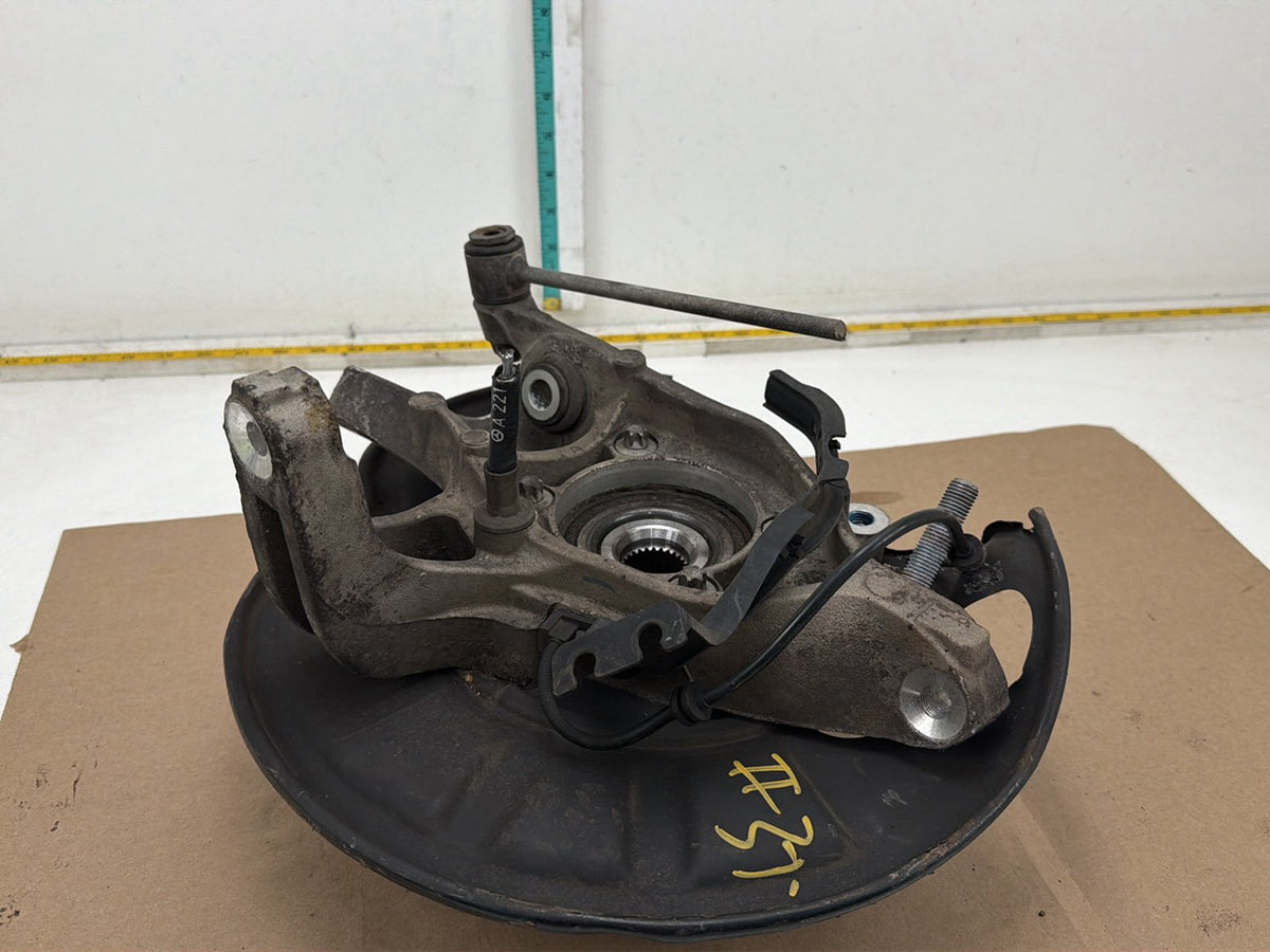 2007-2013 Mercedes S550 W221 Rear Left Spindle Knuckle Wheel Hub 2213502108 OEM