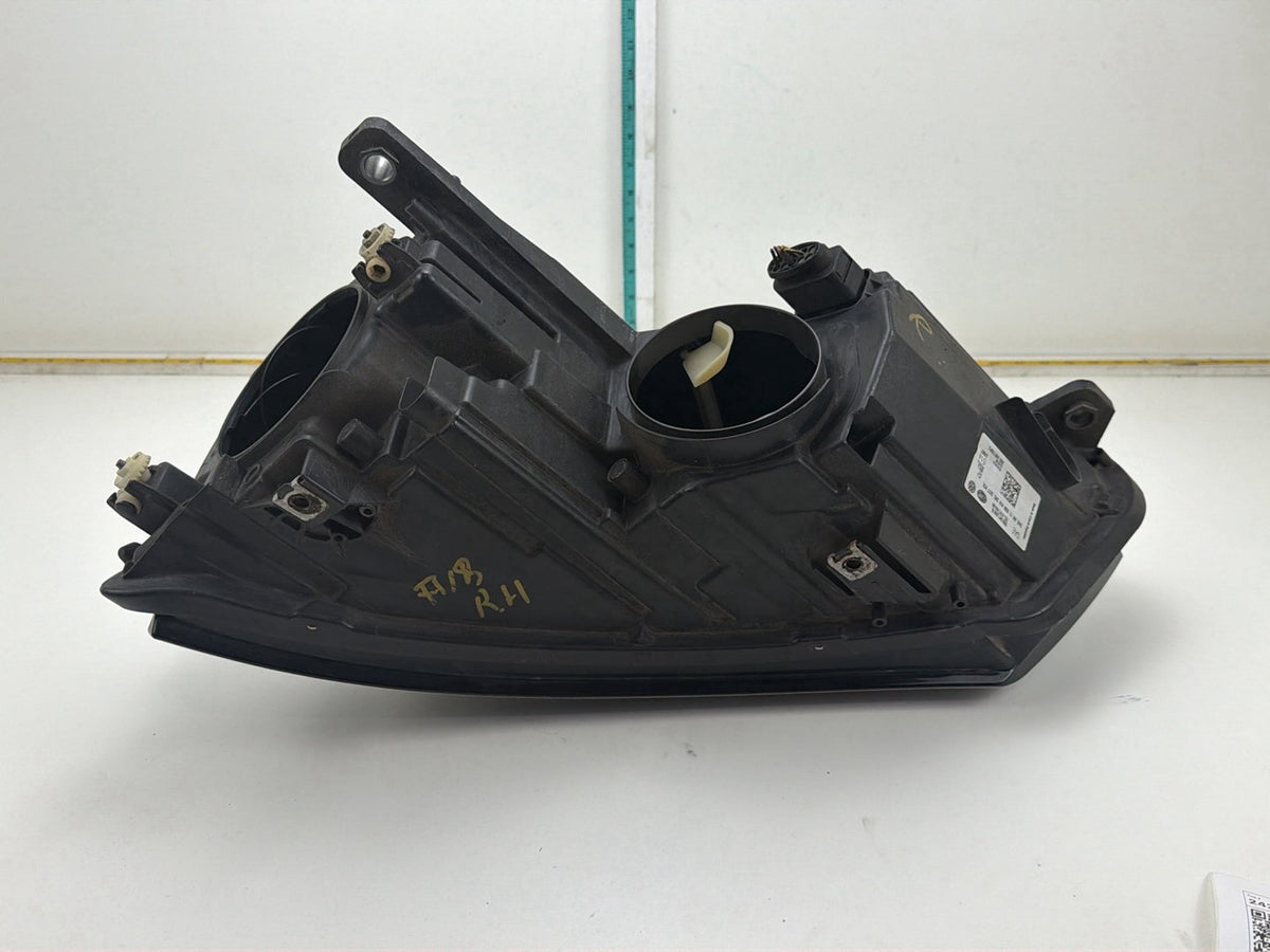 2013-2017 Volkswagen Tiguan Front Right Passenger Side Headlamp 5N941006B OEM