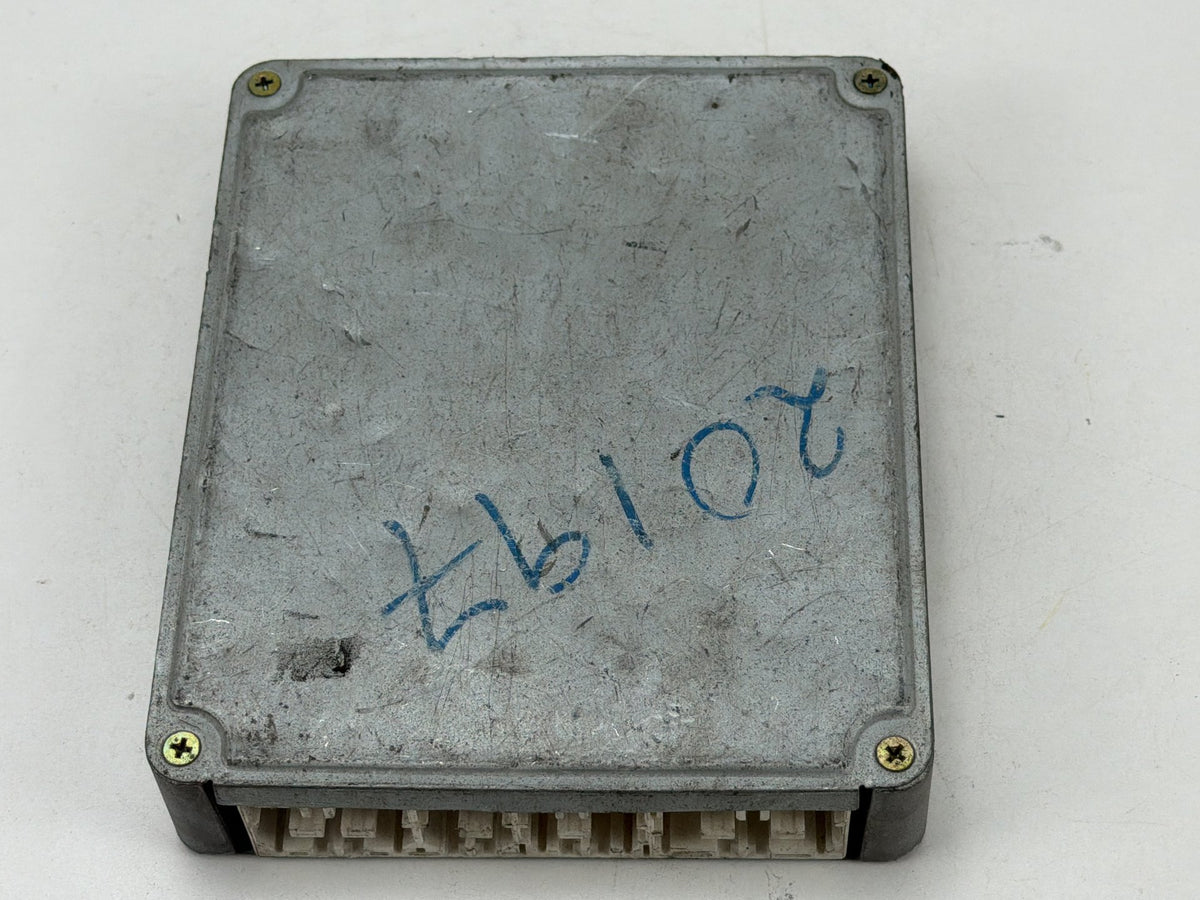 1997 Toyota 4Runner Engine Computer Control Module 89661-3D320 OEM