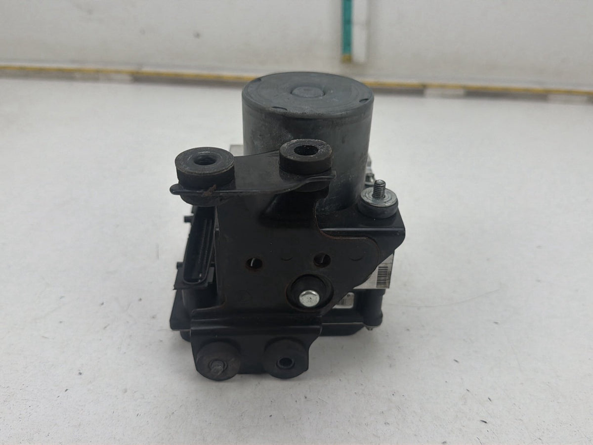 2011-2013 Infiniti G37 AWD Sedan - ABS Pump Anti-Lock Brake Control Module OEM
