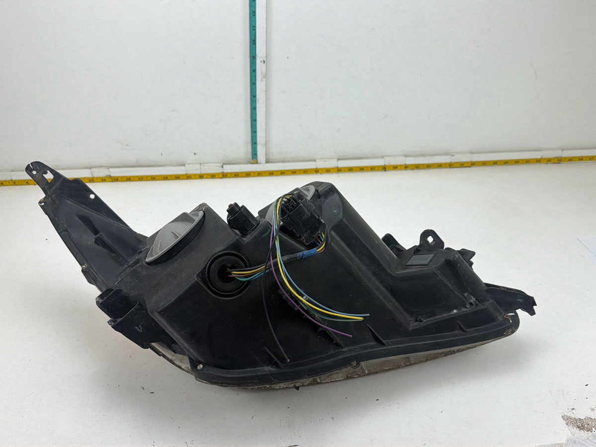 2010-2013 Buick LaCrosse - Front Left Driver Side Headlight 20850553 Assembly