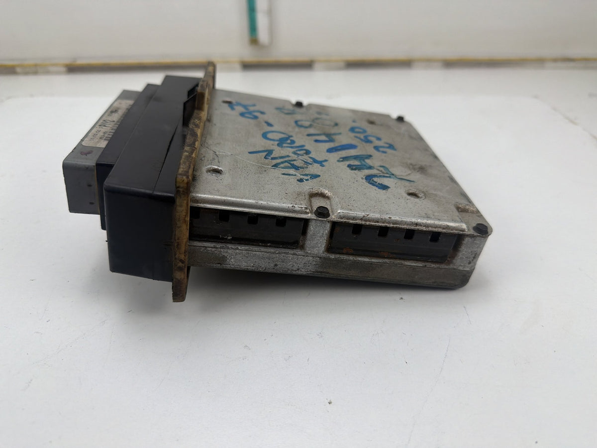 1997-1998 Ford E-250 Econoline Van 4.2L Computer Control Module ML2-451 OEM