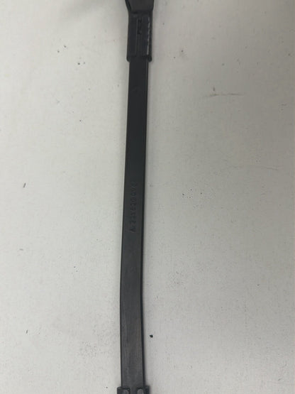 2007-2013 Mercedes-Benz S-Class 550 W221 Front Wiper Arm Pair A2218200144 OEM