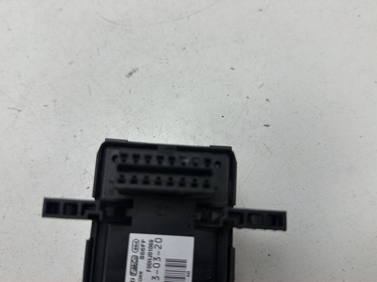 2013-2016 Lincoln MKZ Automatic Smart Data Link Control Module DG9T-14F642-AD OEM
