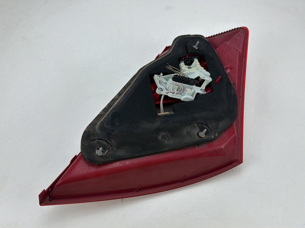 2007-2013 Mercedes-Benz S-Class W221-S550 Rear Left Driver Side Tail Light OEM