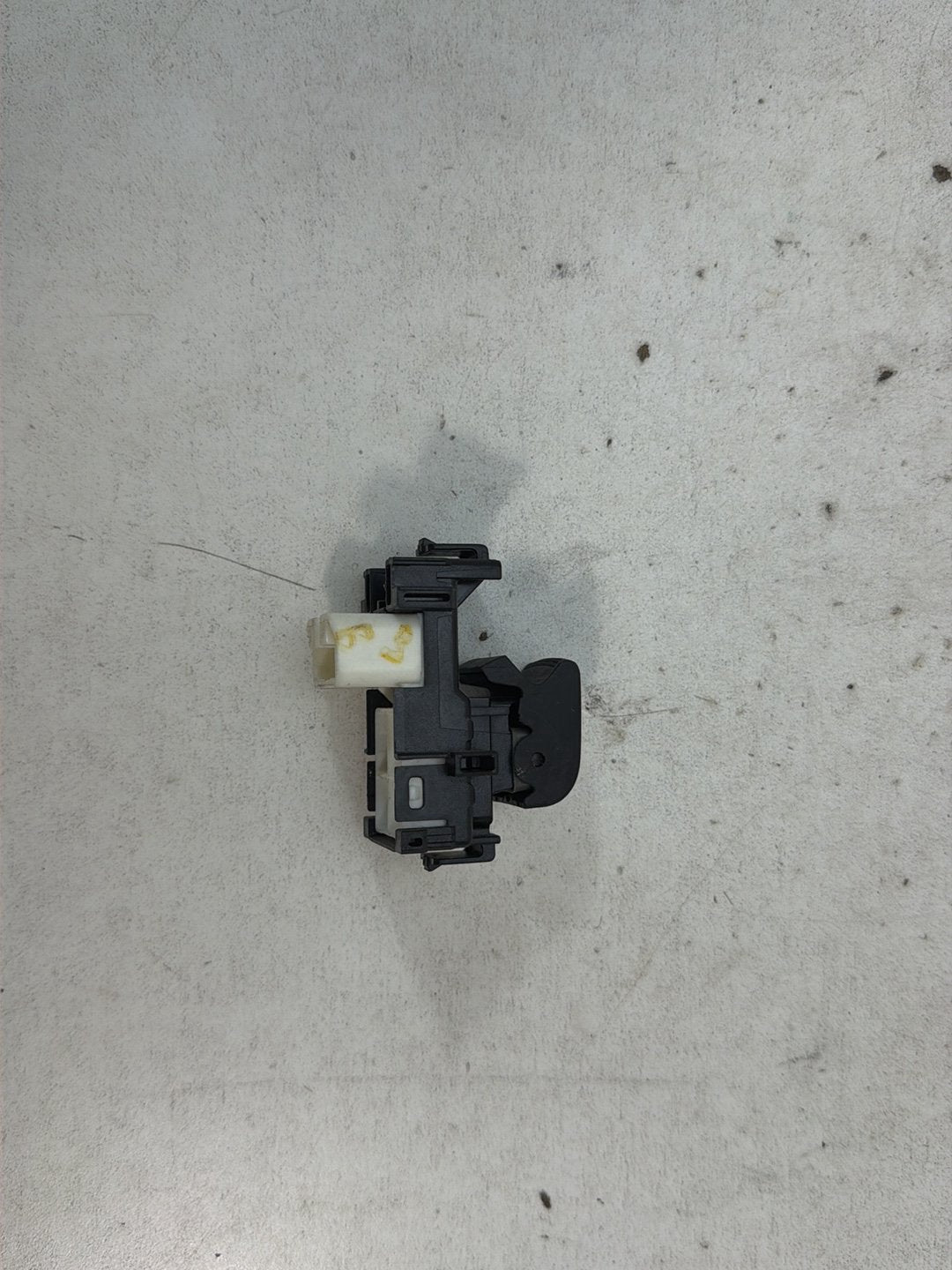 2007-2009 Toyota Camry XV40-Rear Left Window Switch OEM