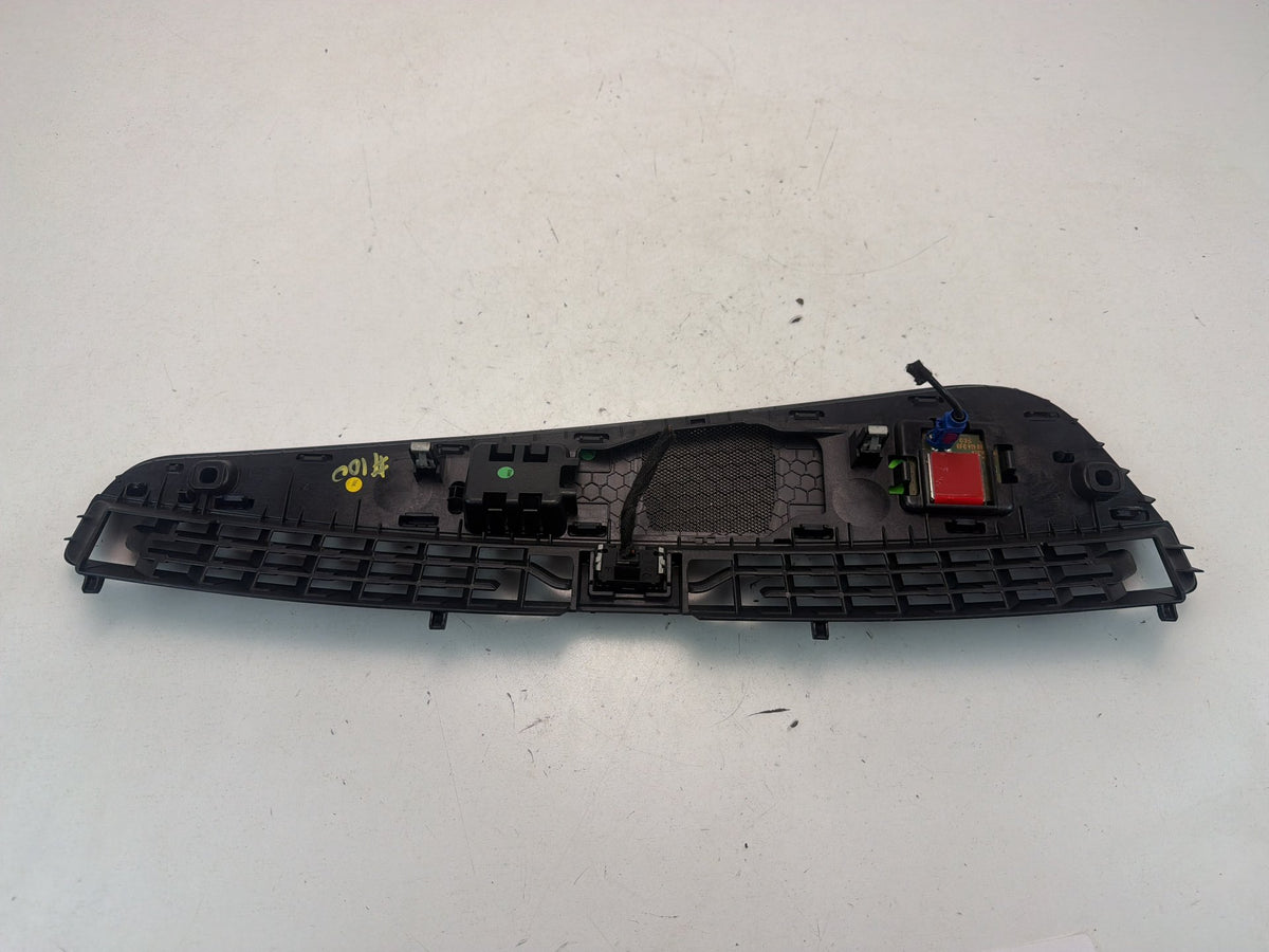 2015-2019 Audi A3 Front Dash Defrost Vent Grille 8V2819635D OEM