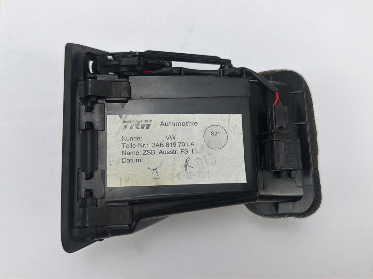2011-2017 Volkswagen CC - Left Driver Side Dashboard Air Vent 3AB 819 701.A OEM