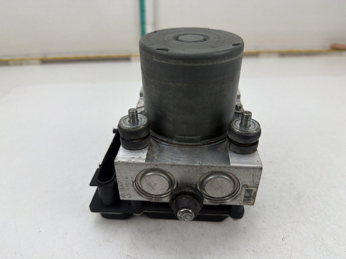 2009-2012 Infiniti FX35 ABS Anti-Lock Brake Pump Actuator Module 0265230353 OEM