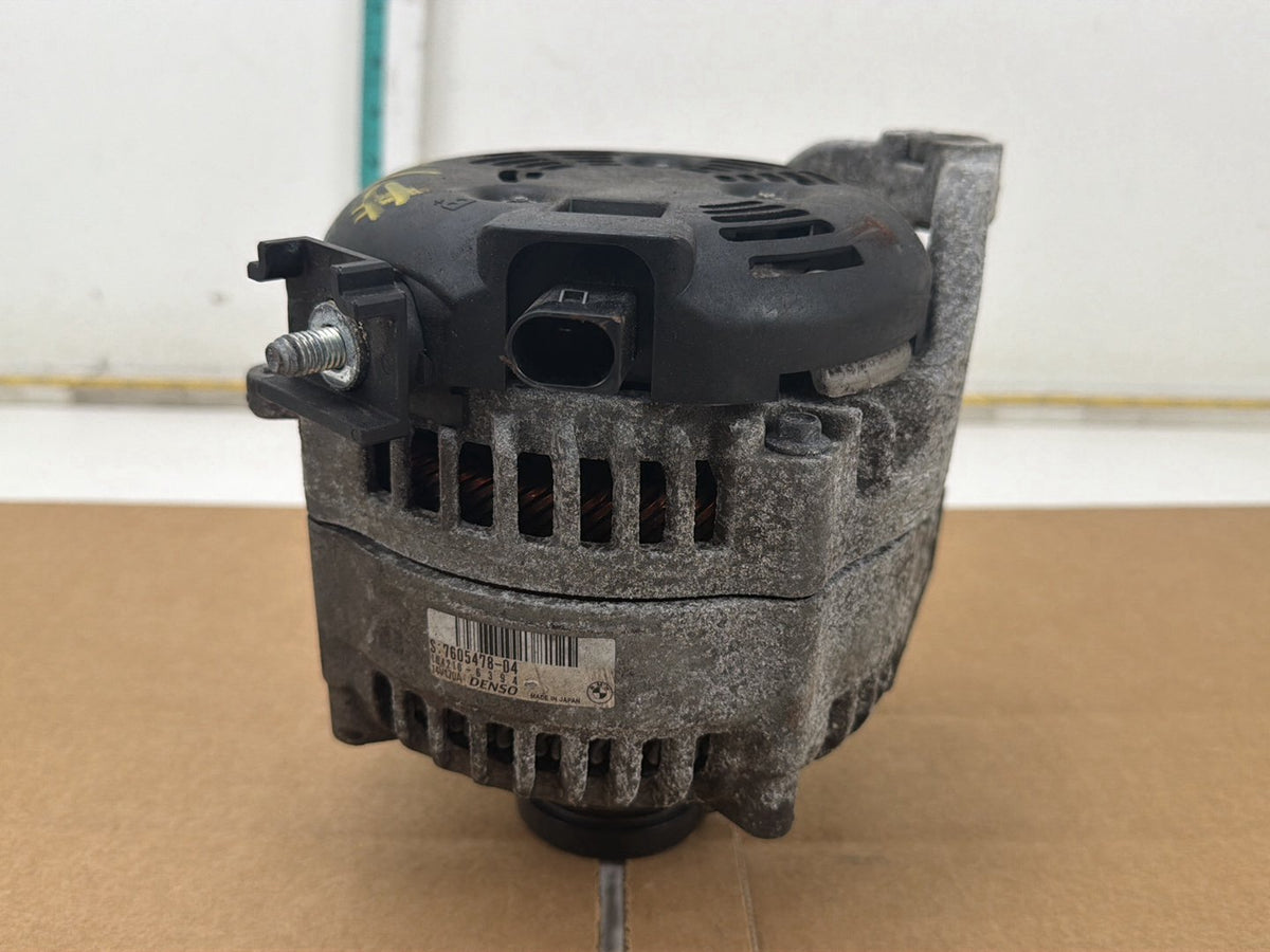 2012-2015 BMW X1 E84 Engine Alternator Generator 7605478-04 OEM